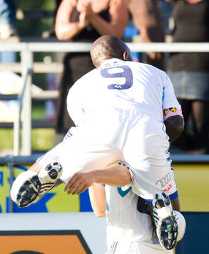 Andrej Komac, jubel Jones Kusi Asare