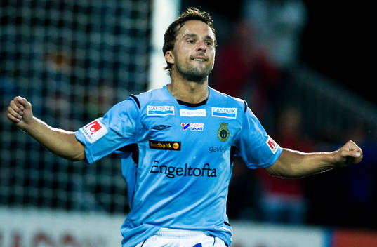 Mathias Woxlin, Gefle, jubel gjorde två mål