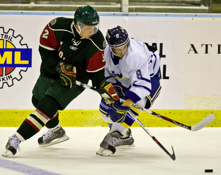 Johan Andersson, Frölunda. Daniel Grillfors, Hv71
