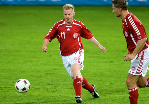 Fotboll, Sverige 94 - Danmark 92:  ???
