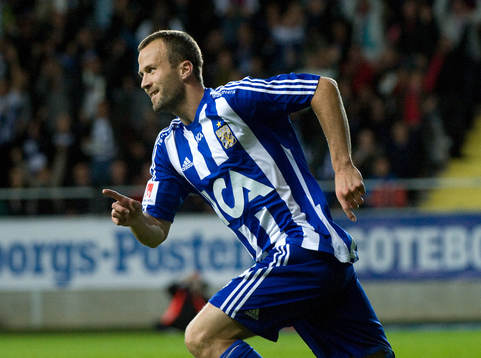 Hjalmar Jonsson gör 1-0 till IFK Göteborg. Jubel