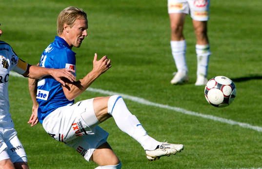 Bläddra bland fler bilder av Trelleborg - AIK