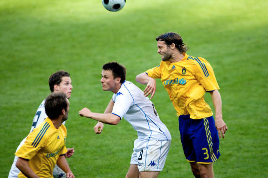 Max von Schlebrügge, Bröndby