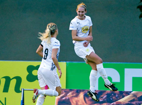 Frida Nordin och Manon Melis, LdB Malmö, jubel