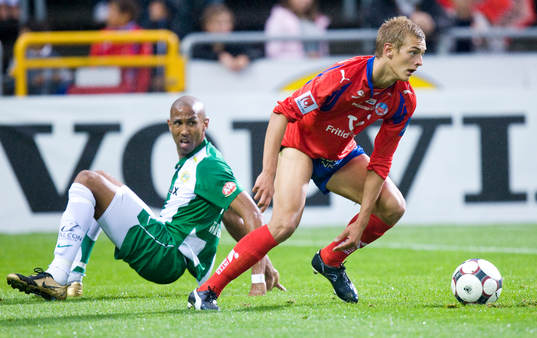Joel Ekstrand och Hammarbys Nathan Paulse