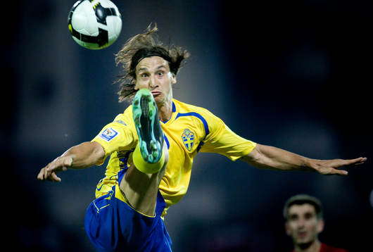 Zlatan Ibrahimovic, Sverige tar ned bollen som kommer