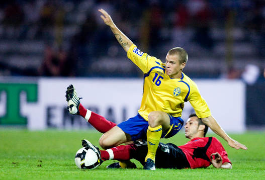 Samuel Holmén, Sverige