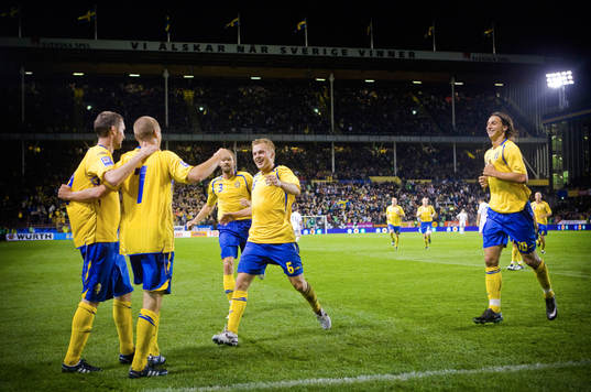 Samuel Holmén och Sverige jubel