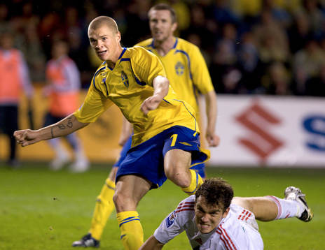 Samuel Holmén, Sverige gör 2-0
