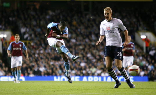Fotboll, Premier League, Engelsk liga, Tottenham - Aston