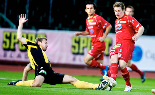 Janne Saarinen, Häcken, Richard Henriksson, Bunkeflo