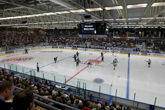 Hall, ishall, is, Lindab arena