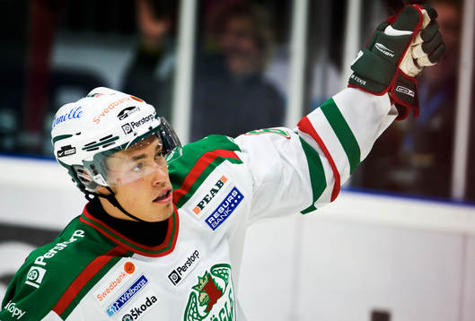 Rögle  - Färjestad: mål av Andrée Persson, jubel