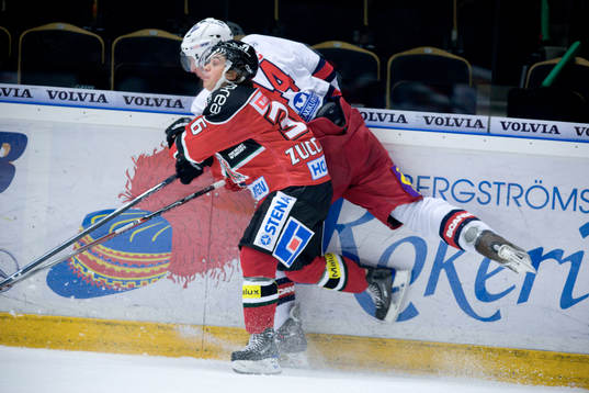 Mats Zuccarello-Aasen, Modo trycker till Kristian Kudroc,