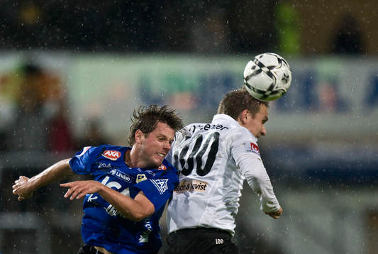 Sebastian Johansson och Fredrik Nordback. Nickduell