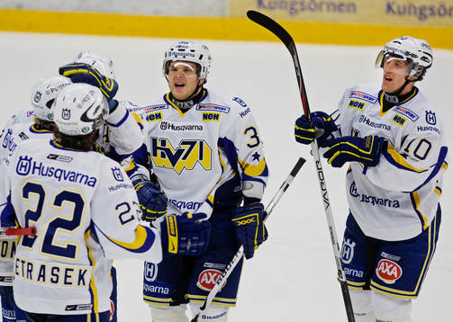 Jukka Voutilainen, HV71, och Martin Thörnberg, HV71