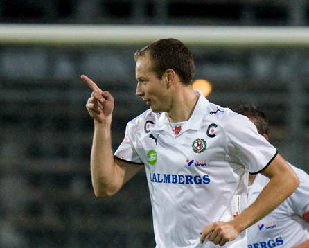 0-2, Kim Olsen