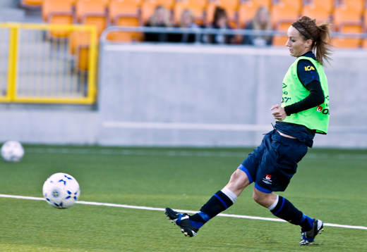 Kosovare Asllani, Sverige