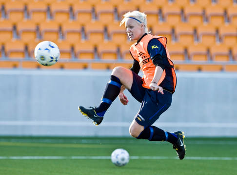 Caroline Seger, Sverige