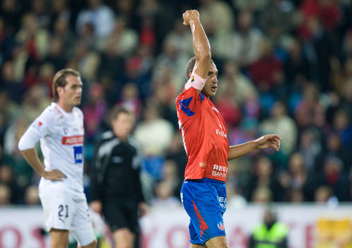 1-0,  Henrik Larsson segergest. Jubel
