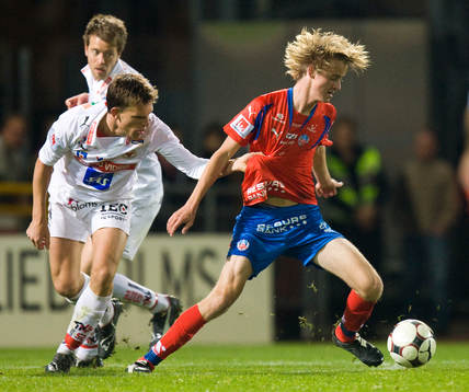 Rasmus Jönsson vänder bort ex-HIF-aren Marcus Lindberg