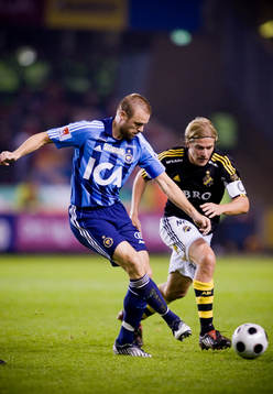 Kaptenerna Mattias Jonson, Djurgården,  och Daniel