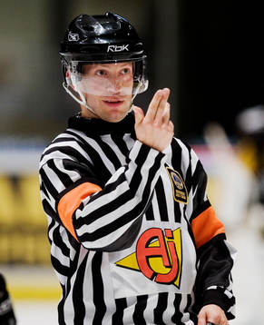 Olof Lindqvist, domare