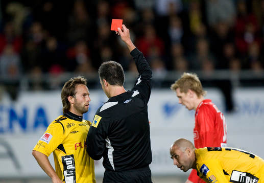 Utvisning, Andreas Augustsson, domare Martin Ingvarsson
