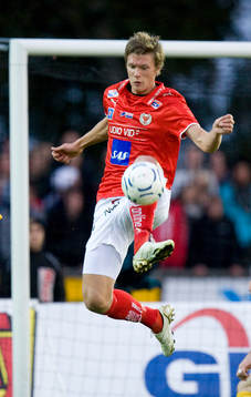 Viktor Elm, 2-målsskytt