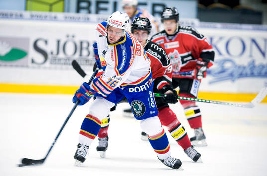 Nichlas Falk, Djurgården jagas av Andreas Molinder, Modo