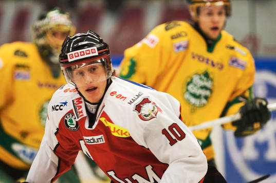 Robin Alvarez