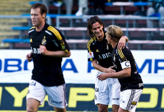 Iván Óbolo och Daniel Tjernström, AIK, jubel