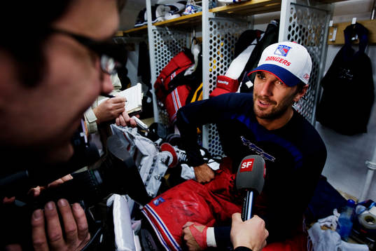 Bläddra bland fler bilder av Inför Bern-New York Rangers