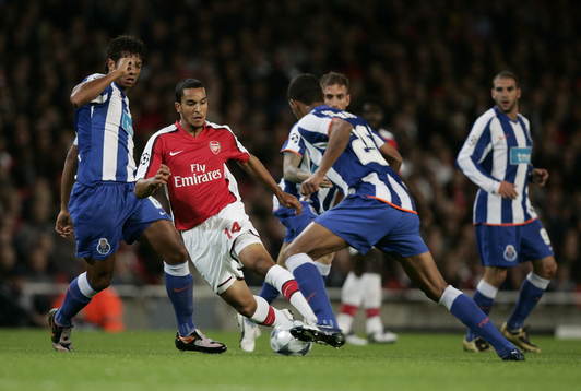 Bläddra bland fler bilder av Fotboll, Champions League, Arsenal - Porto