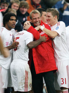 Juergen Klinsmann, tränare, Bayern München. Glädje, jubel