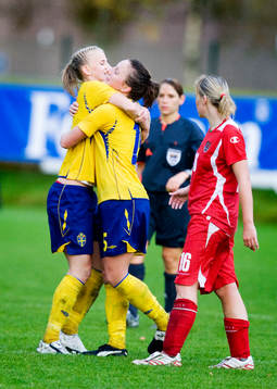 Sofia Jakobsson, Antonia Göransson, jubel, Sverige
