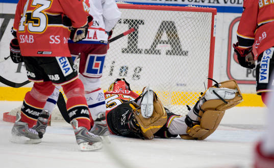 Mattias Modig, Målvakt Luleå räddar