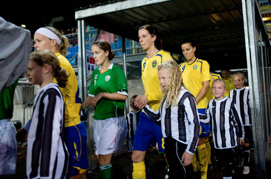 Lotta Schelin, Sverige
