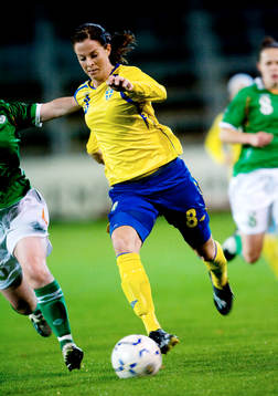 Lotta Schelin, Sverige