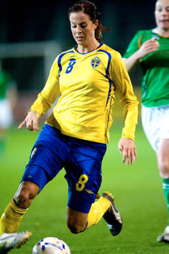 Lotta Schelin, Sverige