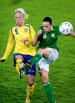 Caroline Seger, Sverige