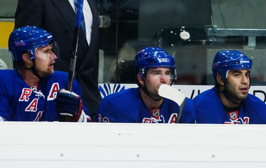 Markus Näslund, Chris Drury och Scott Gomez, sitter på