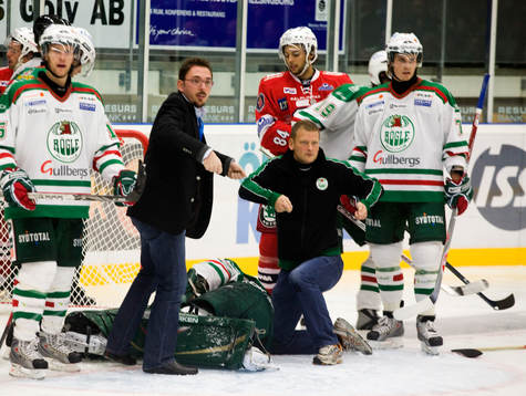 Cristopher Nihlstorp, målvakt, Rögle, blev liggande