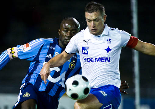 Jones Kusi Asare, Djurgården och Mikael Blomberg,