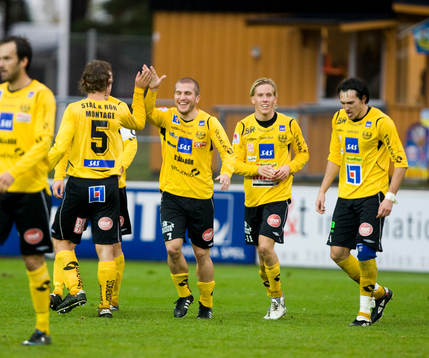 Johan Svensson, Adam Berner och Daniel Ivanovski, Mjällby,