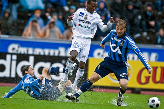 Andrej Komac, Djurgården, Robert Mambo Mumba,  Sundsvall