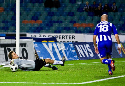 Hammarbys målvakt Kristoffer Björklund släpper in 2-0