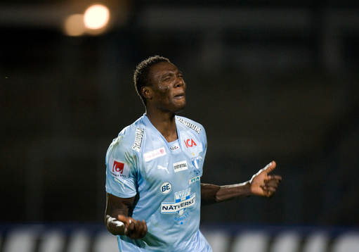 3-1, Edward Ofere, jubel