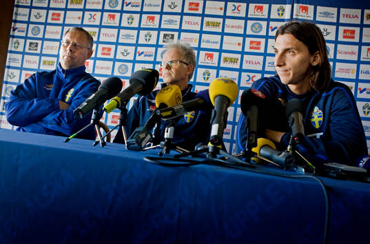 Lars Lagerbäck, förbundskapten, Anders Valentin, Läkare