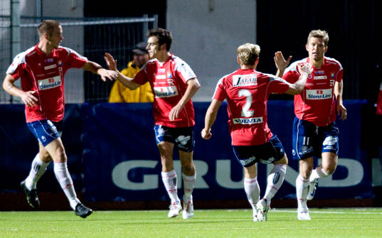 Björn Anklev, Christoffer Bengtsson, Marcus Allbäck, jubel